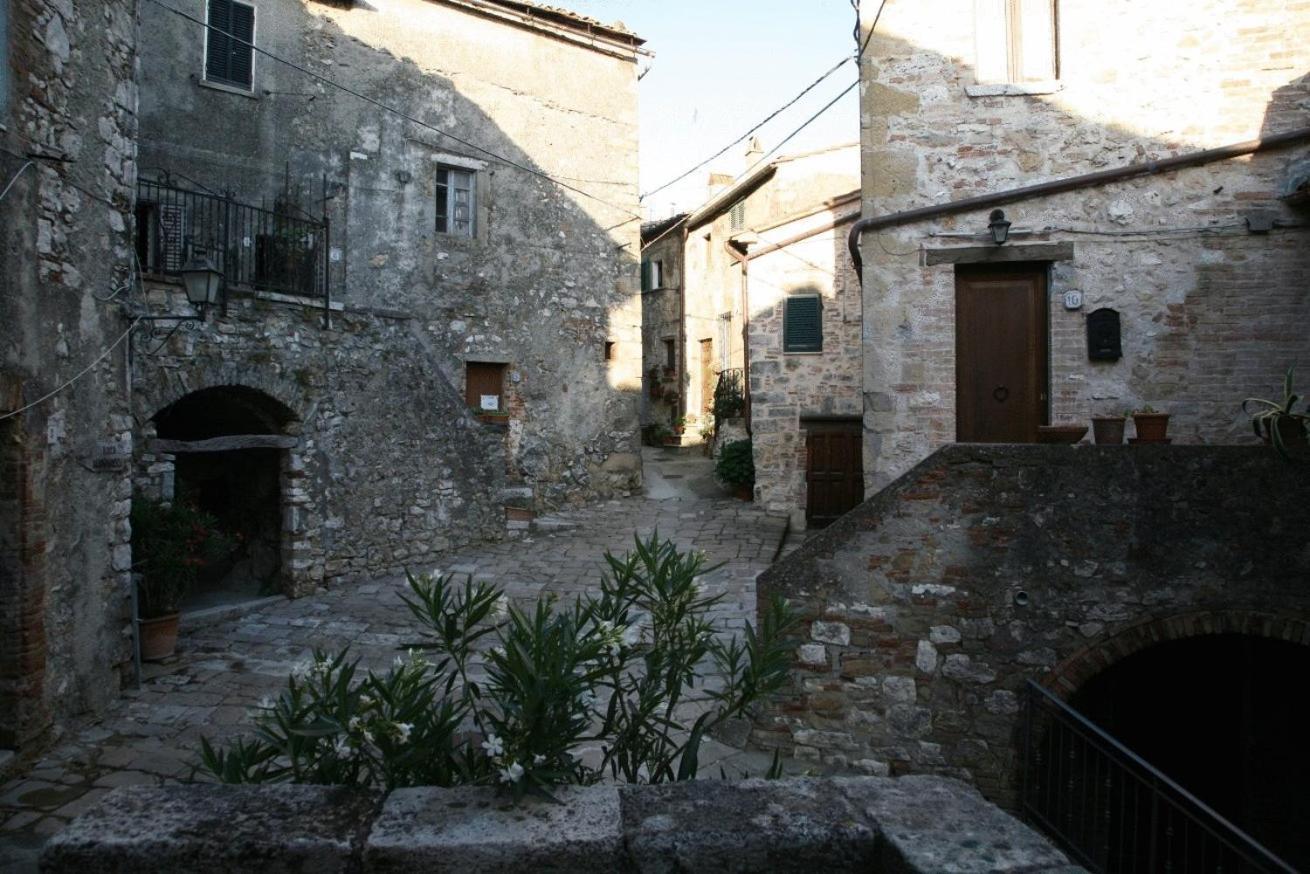 Locanda La Pieve Semproniano Exteriér fotografie