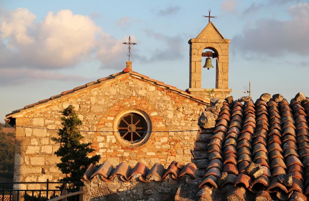 Locanda La Pieve Semproniano Exteriér fotografie
